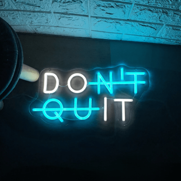 تابلو نئون طرح Don't quit کد TP308